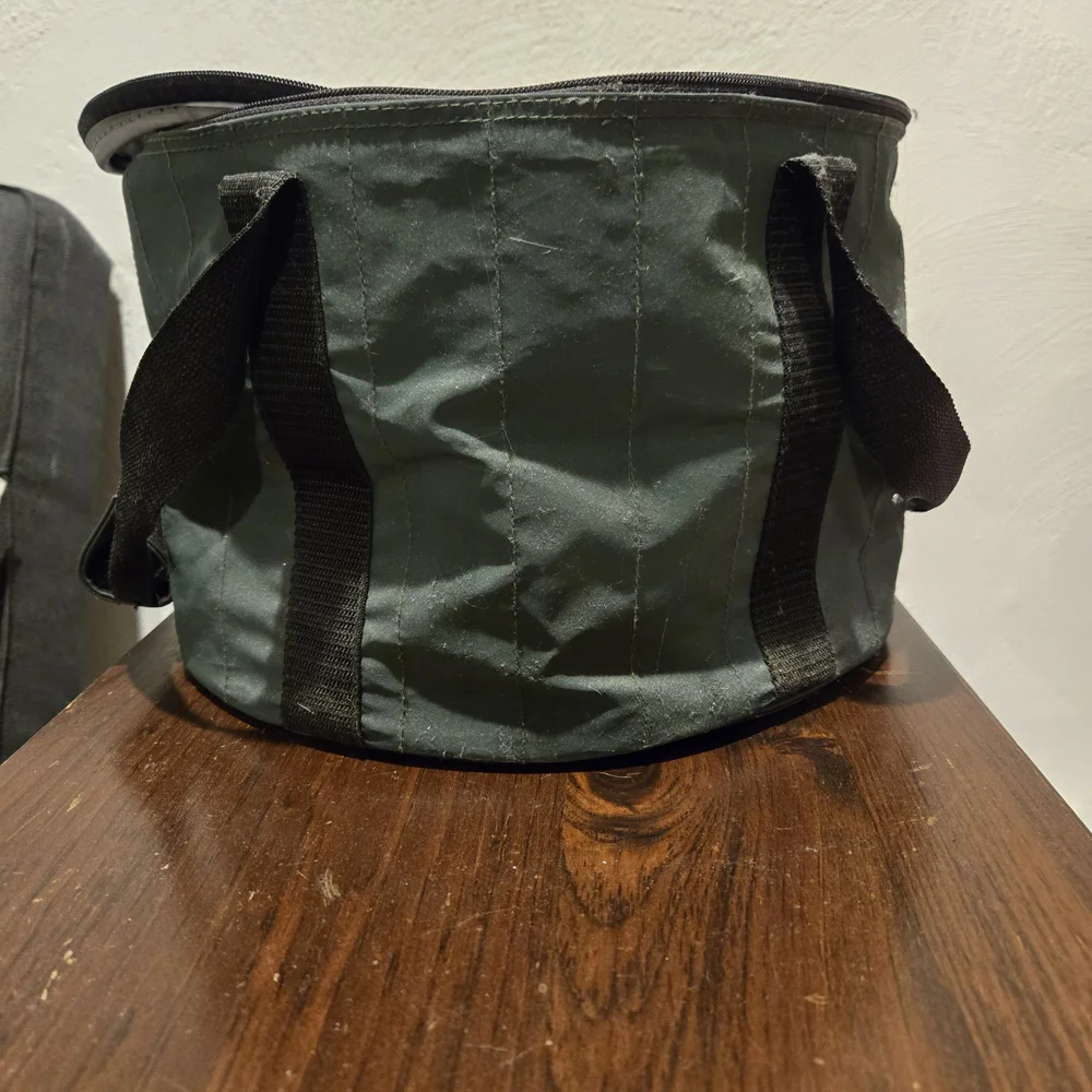 Crock-Pot Traveler Round Green Bag